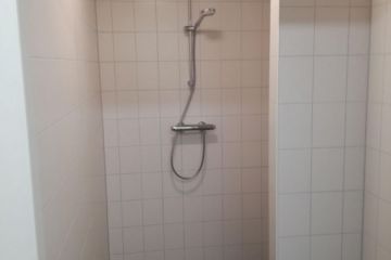 onze nieuwe douche